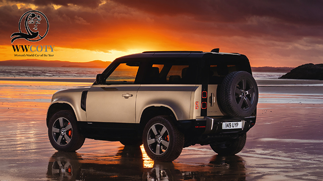 LAND ROVER DEFENDER CROWNED SUPREME WINNER WOMEN’S WORLD CAR OF THE YEAR 2021