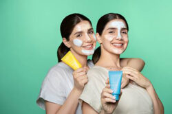 LOVE YOUR SKIN WITH FACES