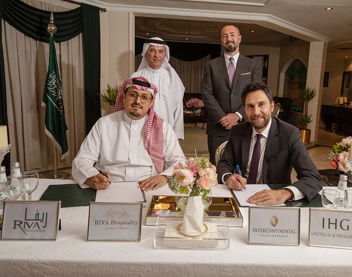 توقيع مجموعة فنادق إنتركونتيننتال اتفاقية تطوير إنتركونتيننتال الرياض شارع الملك فهد