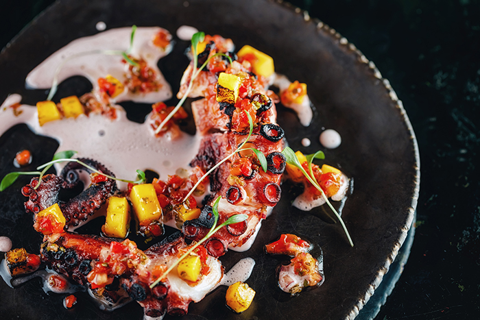 COYA ABU DHABI IS TURNING UP THE HEAT THIS SUMMER WITH NEW, VIBRANT DISHES AND LEISURELY WEEKEND FEASTING