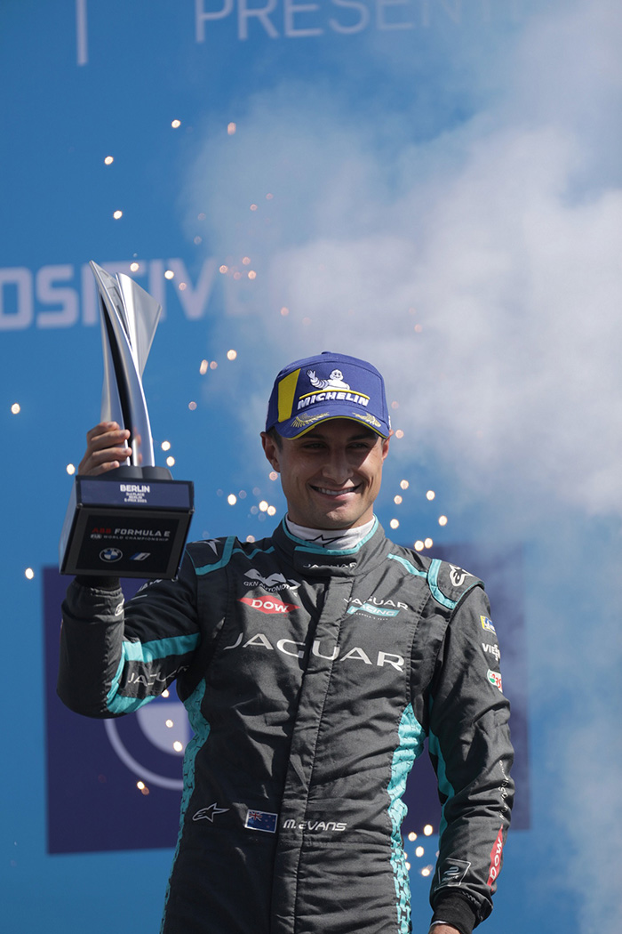 MITCH EVANS SECURES HIS FIFTH PODIUM FOR JAGUAR RACING TO TAKE THE LEAD IN THE FORMULA E TEAMS’ STANDINGS