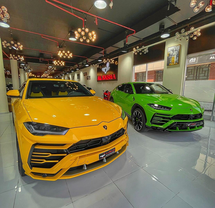 1.4 ترليون دولار حجم سوق السيارات المستعملة عالمياً عثمان الباشا: «الإمارات سوق مزدهر للسيارات الفاخرة المستعملة» 1.4 ترليون دولار حجم سوق السيارات المستعملة عالمياً عثمان الباشا: «الإمارات سوق مزدهر للسيارات الفاخرة المستعملة»