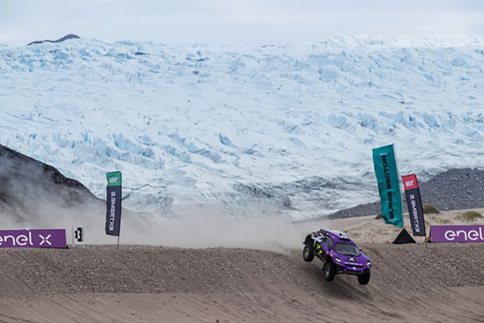 X44 continues impeccable Saturday form with third Top Qualifier spot of 2021