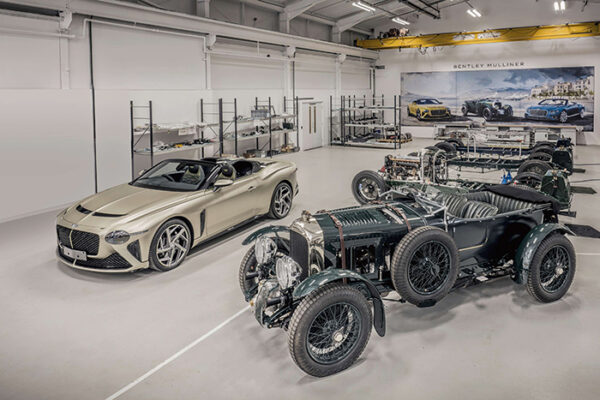 FIRST BACALAR AND BLOWER CUSTOMER CARS HAND-FINISHED BY BENTLEY MULLINER FIRST BACALAR AND BLOWER CUSTOMER CARS HAND-FINISHED BY BENTLEY MULLINER
