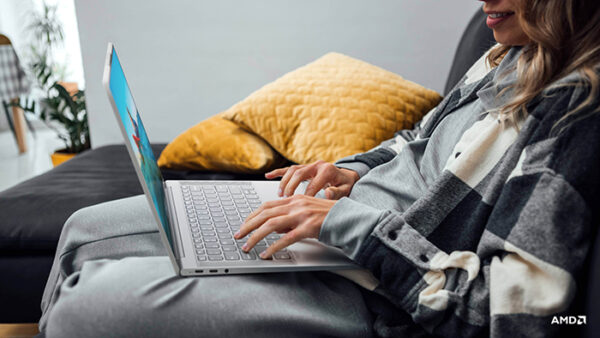 Lenovo Leads in Launching Windows 11 on New Yoga Laptops Lenovo Leads in Launching Windows 11 on New Yoga Laptops