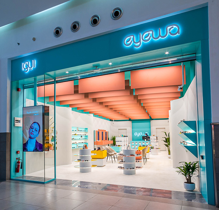 «ايوا» تفتتح أول متجر في الإمارات يتبعه 100 فرع قريبًا