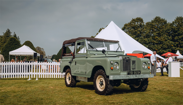 ELECTRIC LAND ROVER SERIES IIA FROM EVERRATI MAKES FIRST PUBLIC DEBUT AT CONCOURS OF ELEGANCE 2021