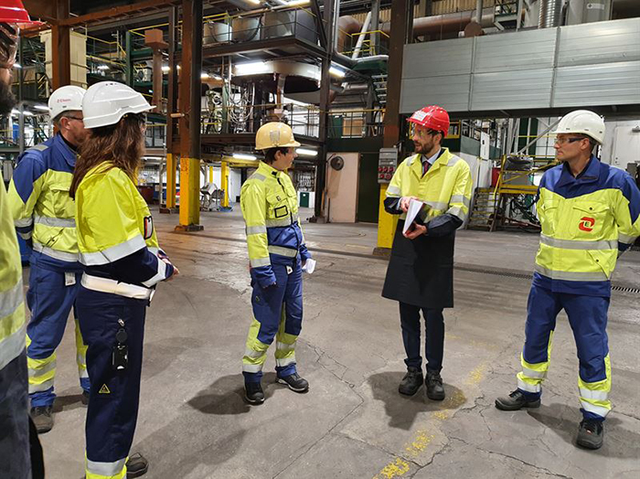 Norwegian Minister of Trade and Industry visits Vianode’s industrial pilot for battery materials