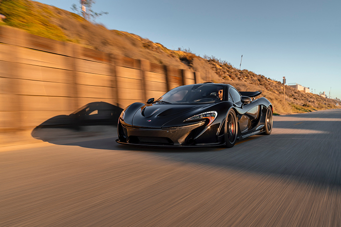 McLaren P1 hypercar with only 433 miles goes to auction
