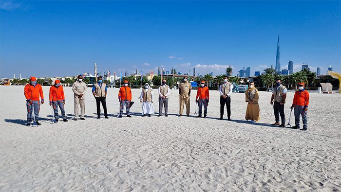 «آفاق» وبلدية دبي تنظمان عملاً تطوعياً للحفاظ على النظافة في دبي