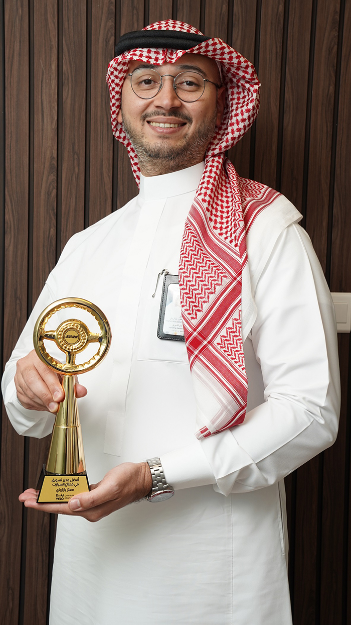 معتز بازارباي يفوز بجائزة أفضل مدير تسويق في قطاع السيارات بالسعودية