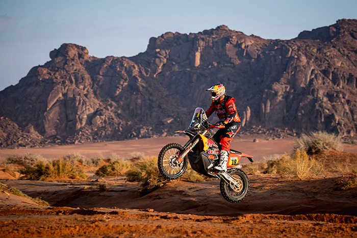 The desert shows its teeth for opening stage of 2022 Dakar Rally