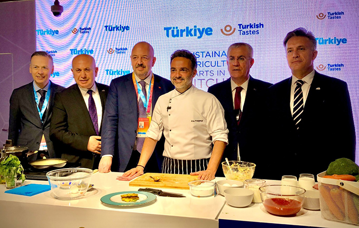 Celebrity Chef Arda TÜRKMEN highlights “Sustainable Cooking” at the Turkish Pavilion in Expo 2020 Dubai