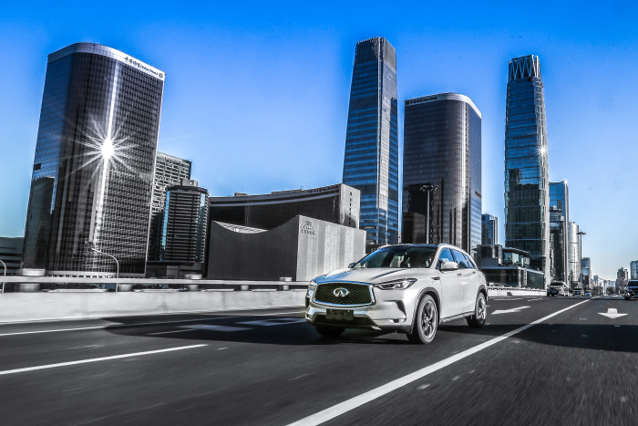 إنفينيتي QX50 تفوق التوقعات