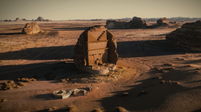 DRAGONS SPOTTED IN THE ANCIENT DESERT CITY OF ALULA!