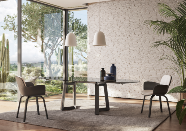 Aliante table by Marco Piva reinterprets the essence of the Natuzzi Italia dining concept Aliante table by Marco Piva reinterprets the essence of the Natuzzi Italia dining concept