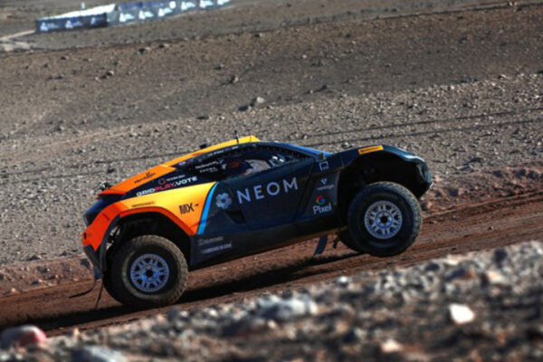NEOM McLaren Extreme E win the Crazy Race to complete the grid for the Final
