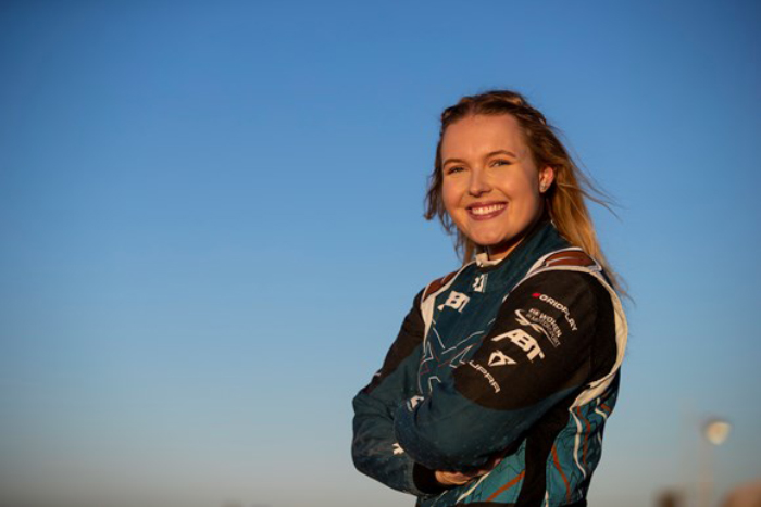 Klara Andersson replaces Jutta Kleinschmidt at ABT CUPRA XE in Chile