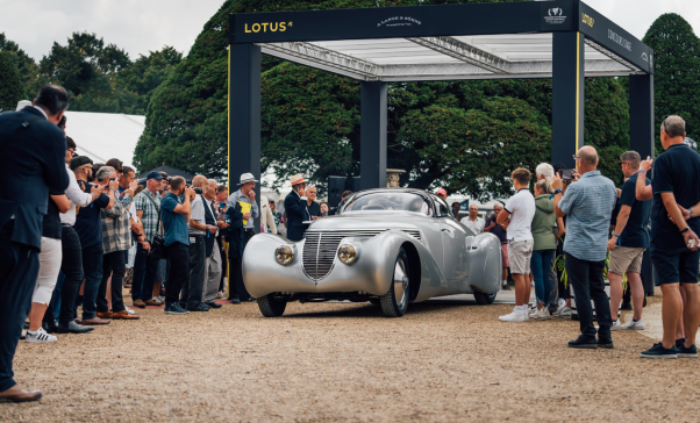 BRIDGE OF WEIR AT CONCOURS OF ELEGANCE 2022: DUBONNET HISPANO-SUIZA H6B XENIA NAMED AS DESIGN AWARD WINNER