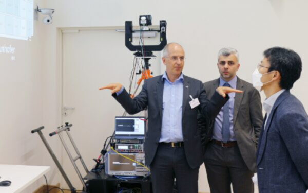 LG Showcases Leadership in Next-Gen 6G THz Band Demonstration