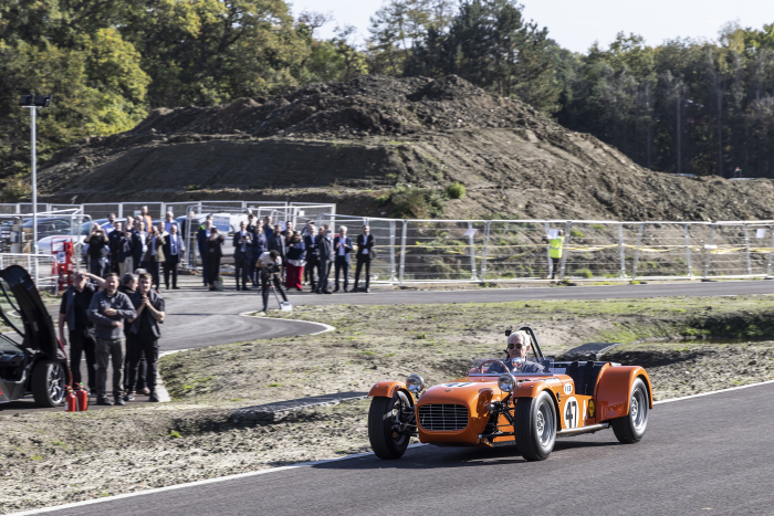 THE GORDON MURRAY GROUP TOPS OUT PHASE ONE  OF ALL-NEW GLOBAL HQ AND TECHNOLOGY CAMPUS