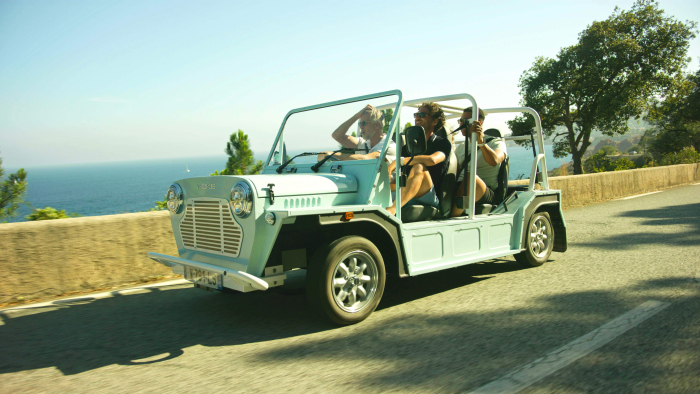 RETURN OF THE MOKE: ORIGINAL MOKE BRAND BACK IN AMERICA AFTER 40 YEARS WITH NEW ELECTRIC MOKE CALIFORNIAN