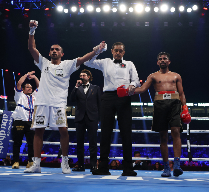 ‘THIS IS JUST THE BEGINNING’: EMIRATI BOXING ENJOYS NIGHT IN THE SPOTLIGHT ON TITLE FIGHT UNDERCARD