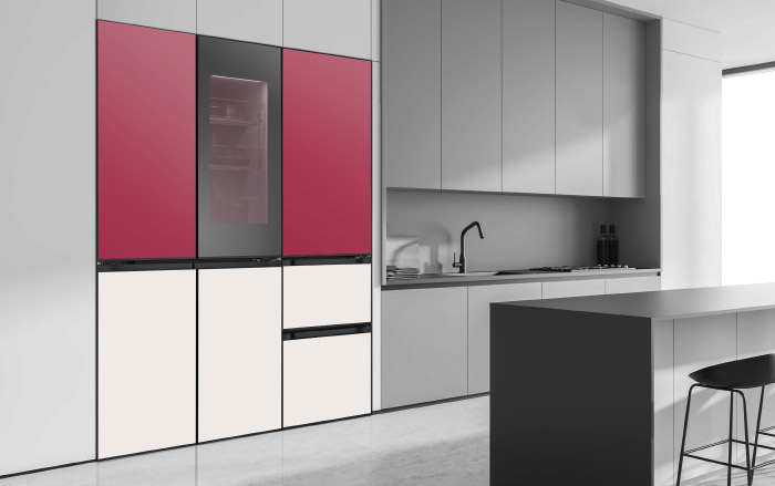 LG’S REFRIGERATOR WITH MOODUP BRINGS A MORE COLORFUL LIFESTYLE TO THE KITCHEN