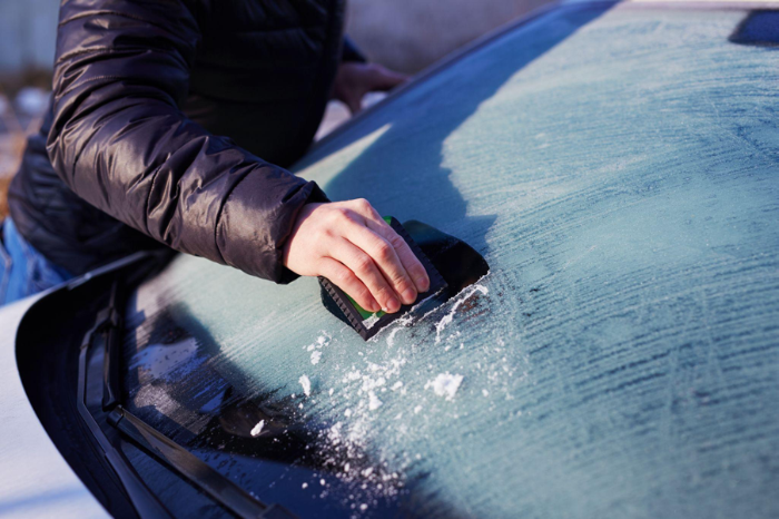 Defrost your windscreen faster this winter with weird kitchen items