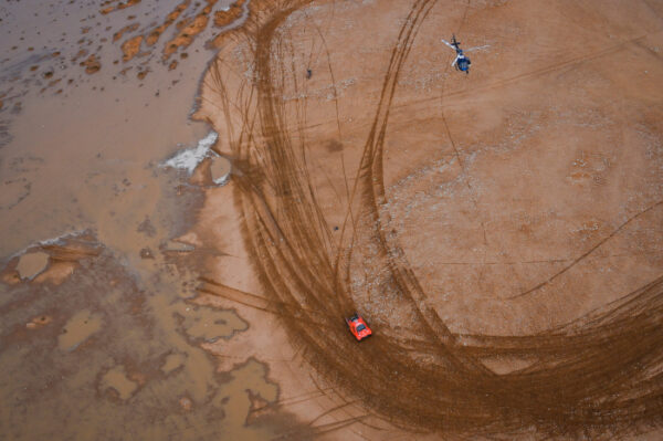 Loeb, Moraes, Price and Baciuška excel over lengthy Stage Nine at Dakar Rally Loeb, Moraes, Price and Baciuška excel over lengthy Stage Nine at Dakar Rally