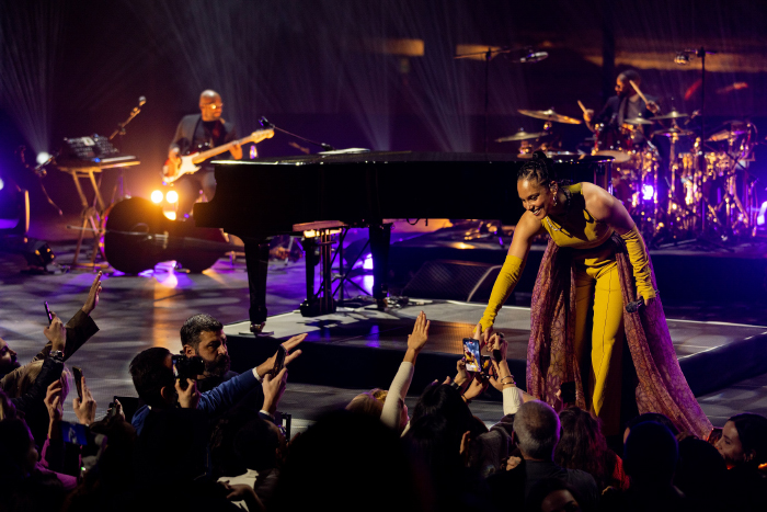 Legendary Alicia Keys to host women’s empowerment town hall and to perform at Maraya in AlUla