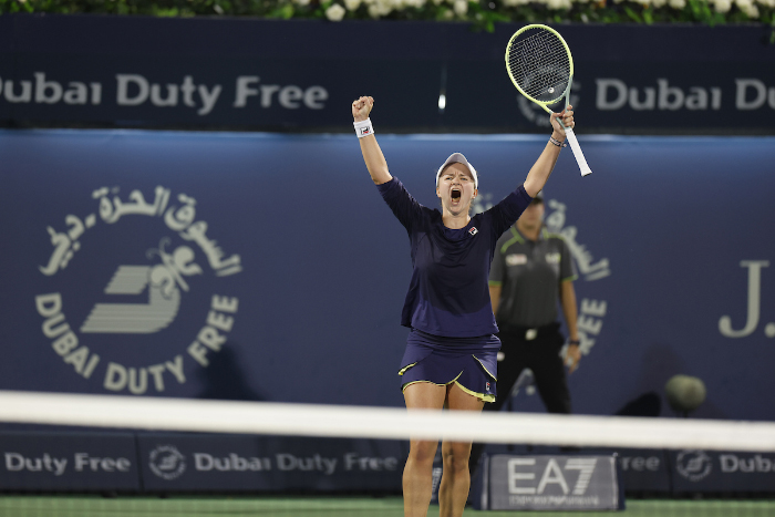 GIANT-KILLER KREJCIKOVA CAPS MEMORABLE WTA 1000 WEEK WITH EMPHATIC DUBAI DUTY FREE TENIS CHAMPIONSHIPS WIN