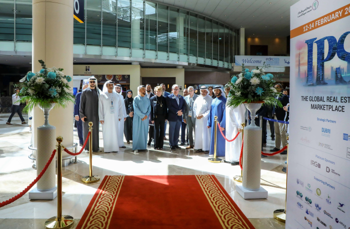 سلطان بطي بن مجرن يفتتح فعاليات النسخة 19 من «معرض العقارات الدولي»