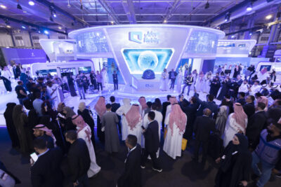 موبايلي تعقد مزيداً من الشراكات الكبرى في اليوم الثاني من LEAP 2023