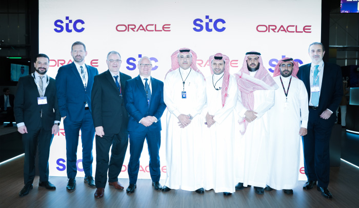 stc وOracle يعلنان عن اتفاقية تعاون لتسريع جهود اعتماد تقنية السحابة على هامش مؤتمر LEAP stc وOracle يعلنان عن اتفاقية تعاون لتسريع جهود اعتماد تقنية السحابة على هامش مؤتمر LEAP