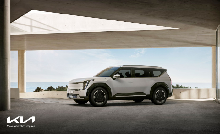 The Kia EV9 Revealed: Groundbreaking EV Fusing Progressive, Bold Design with Authentic SUV Character