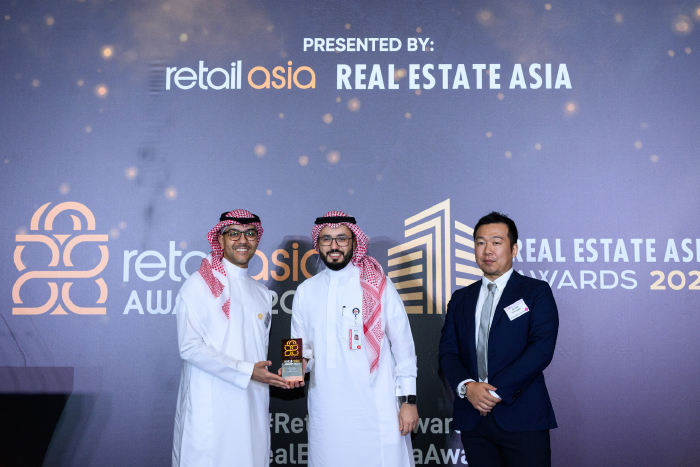 شركة بنده للتجزئة تحصد جائزة أفضل تصميم للأسواق في آسيا لعام 2023 شركة بنده للتجزئة تحصد جائزة أفضل تصميم للأسواق في آسيا لعام 2023