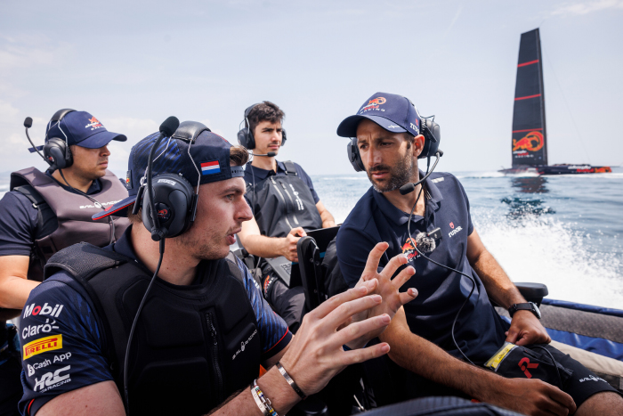 Verstappen Experiences Nautical F1 with Alinghi Red Bull Racing in Barcelona