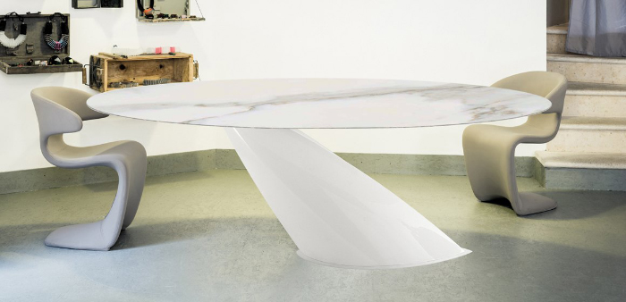 Discover Elegance and Functionality with the Oslo Table Domitalia’s Design Masterpiece