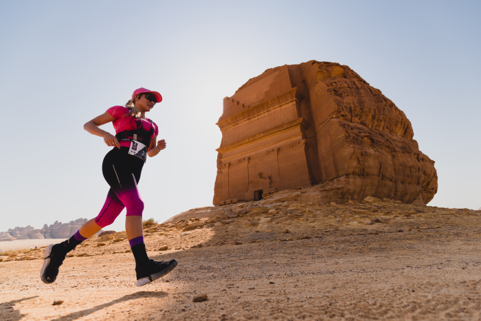 174 elite runners embrace ultimate challenge amidst soaring temperatures at inaugural AlUla Desert Blaze