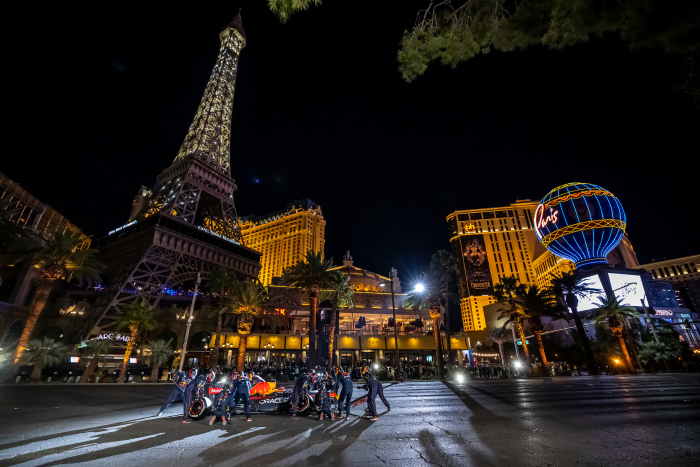 Pérez and Horner get into Las Vegas state of mind ahead of F1 Grand Prix