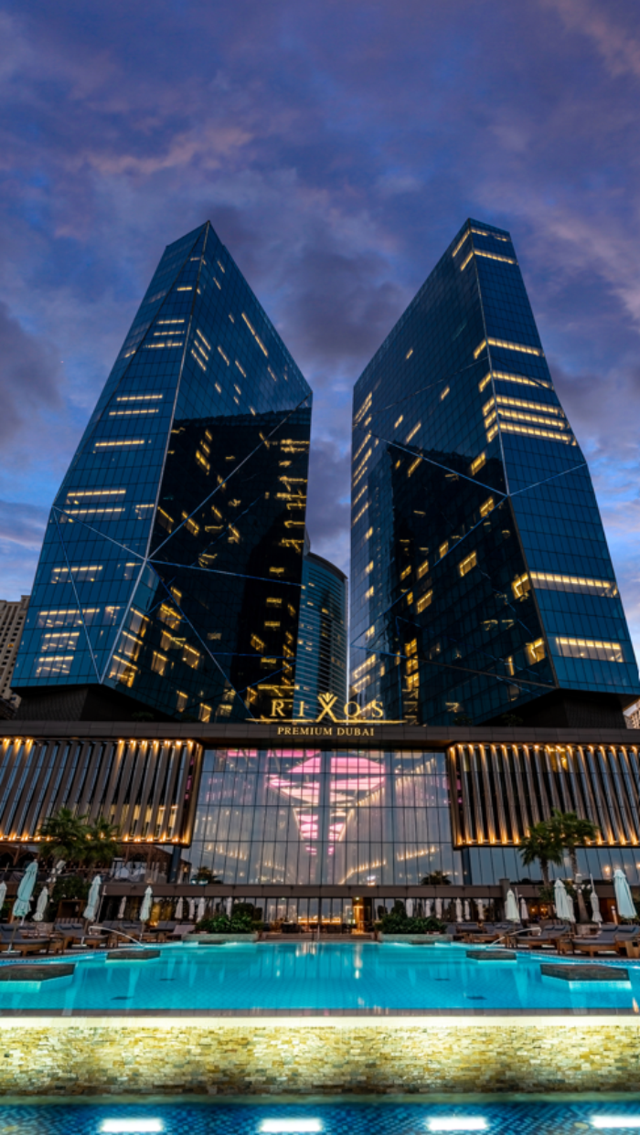 فنادق ريكسوس في الإمارات تحصل على شهادة مرموقة في مجال الضيافة المسؤولة