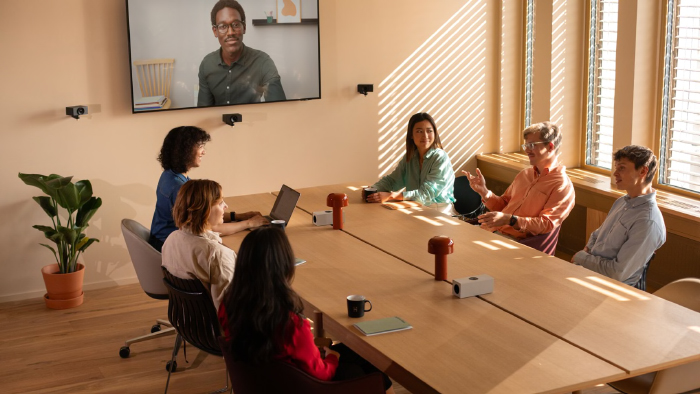 Huddly Crew hits the video conferencing market