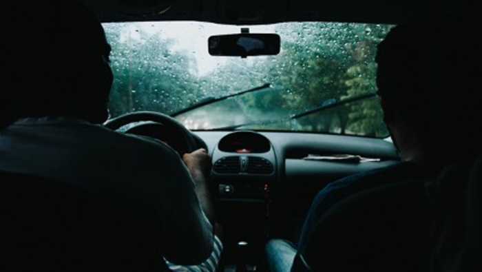 Motorists warned over stopping distances in the wet Motorists warned over stopping distances in the wet