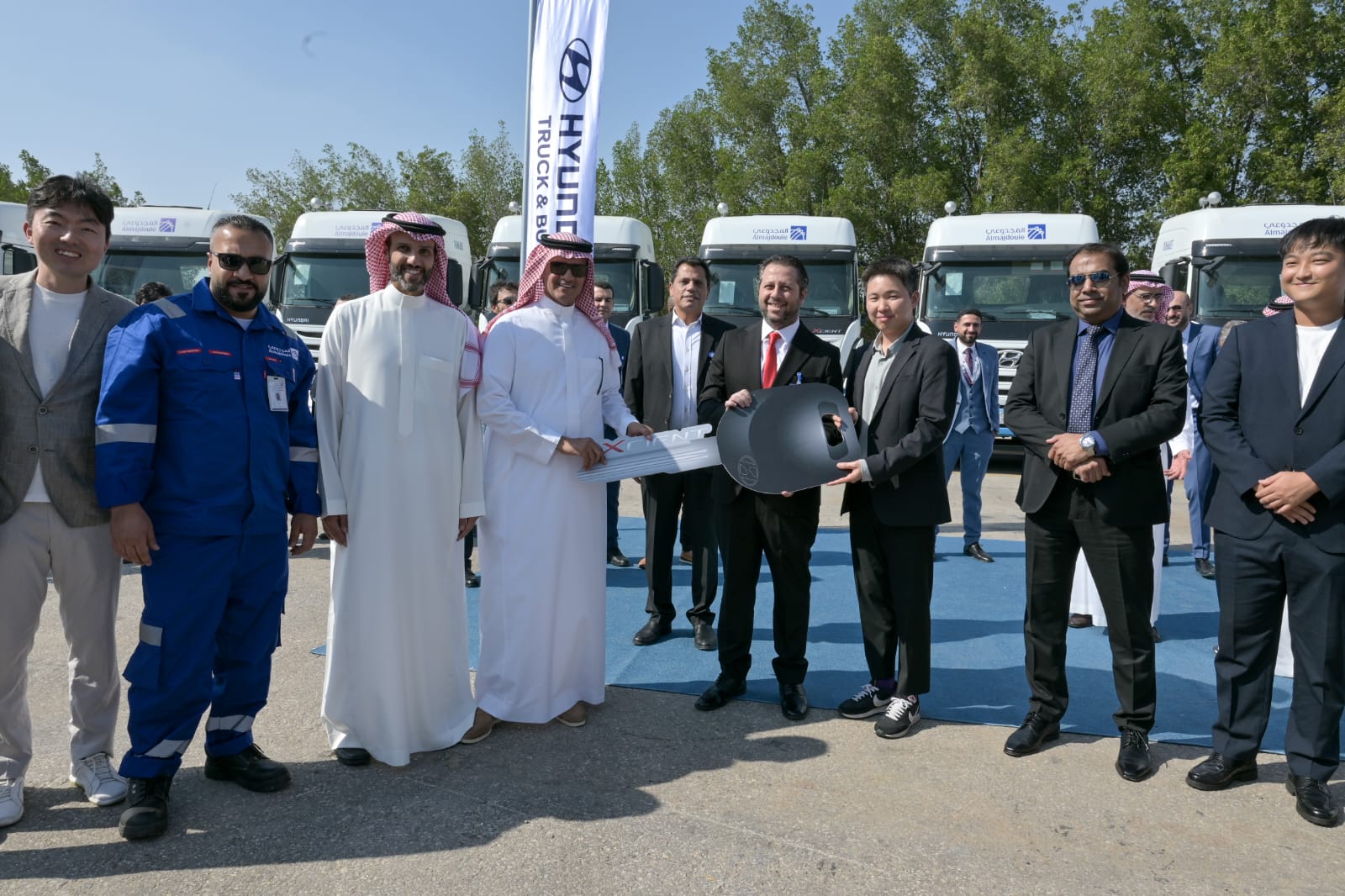 Almajdouie Motors delivers first batch of Hyundai Xcient 2023 trucks as part of logistics fleet modernization