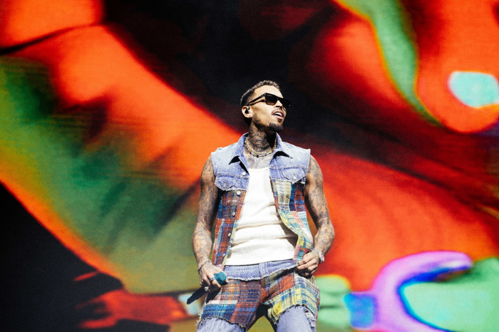 CHRIS BROWN WOWS FANS WITH A “SENSATIONAL” DEBUT AT ABU DHABI GP CONCERT