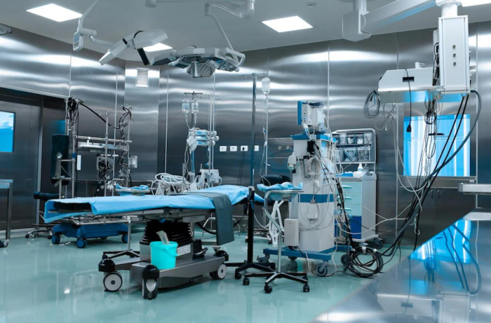 جراحون سعوديون ينقذون ثلاثيني من ورم نادر بالزائدة الدودية بطول 14 سم