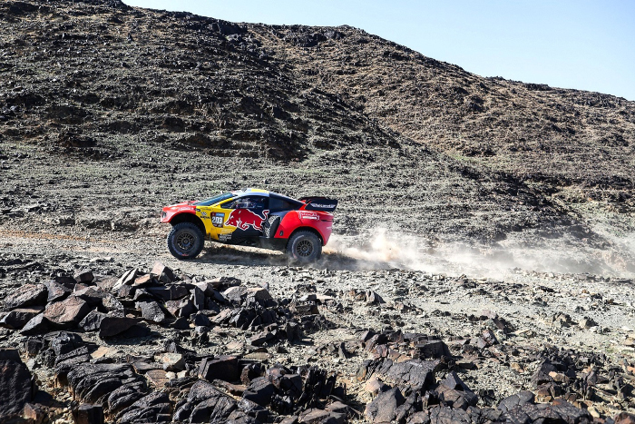 LOEB FIGHTS BACK WITH SUPERB DAKAR STAGE WIN FOR BRX