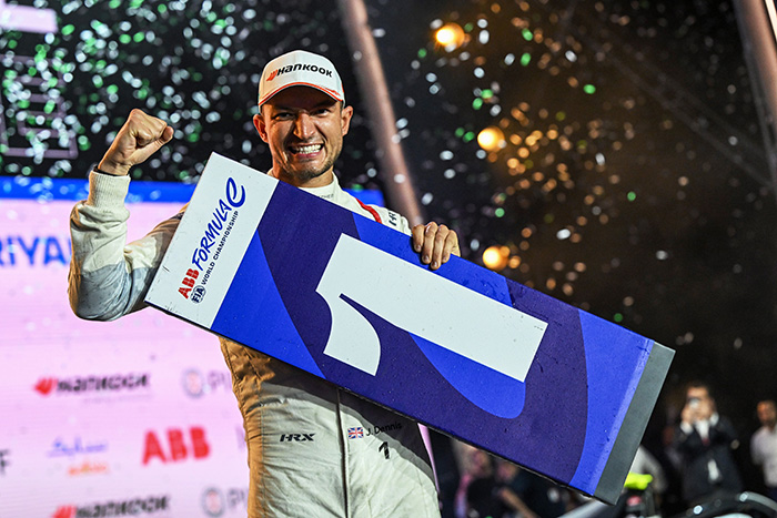 JAKE DENNIS DAZZLES IN THE DESERT AT 2024 DIRIYAH E-PRIX