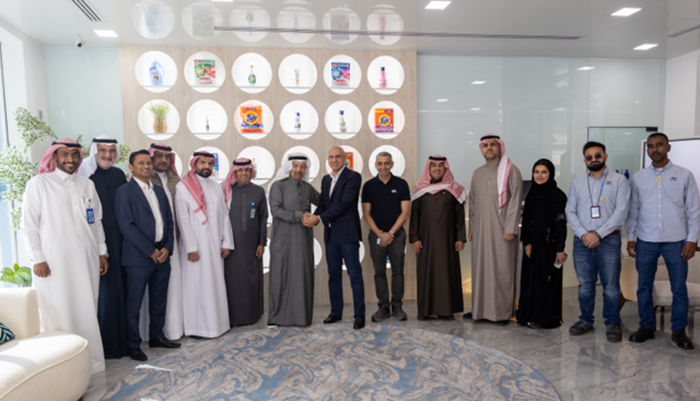 P&G highlights its commitment to Saudi Arabia during Minister of Investment visit to its Dammam plant